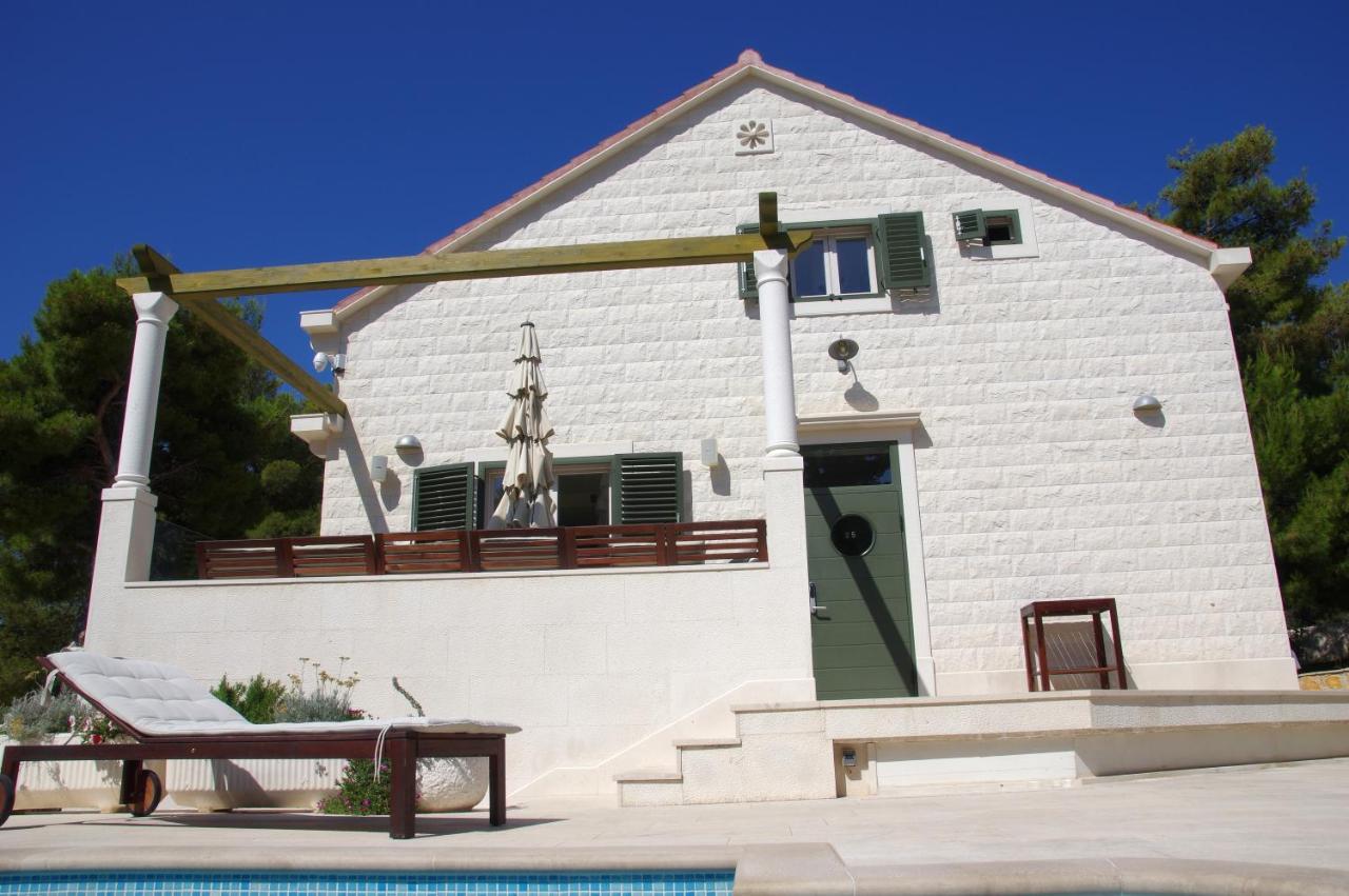 Holiday Home Nevista Сумартин Экстерьер фото