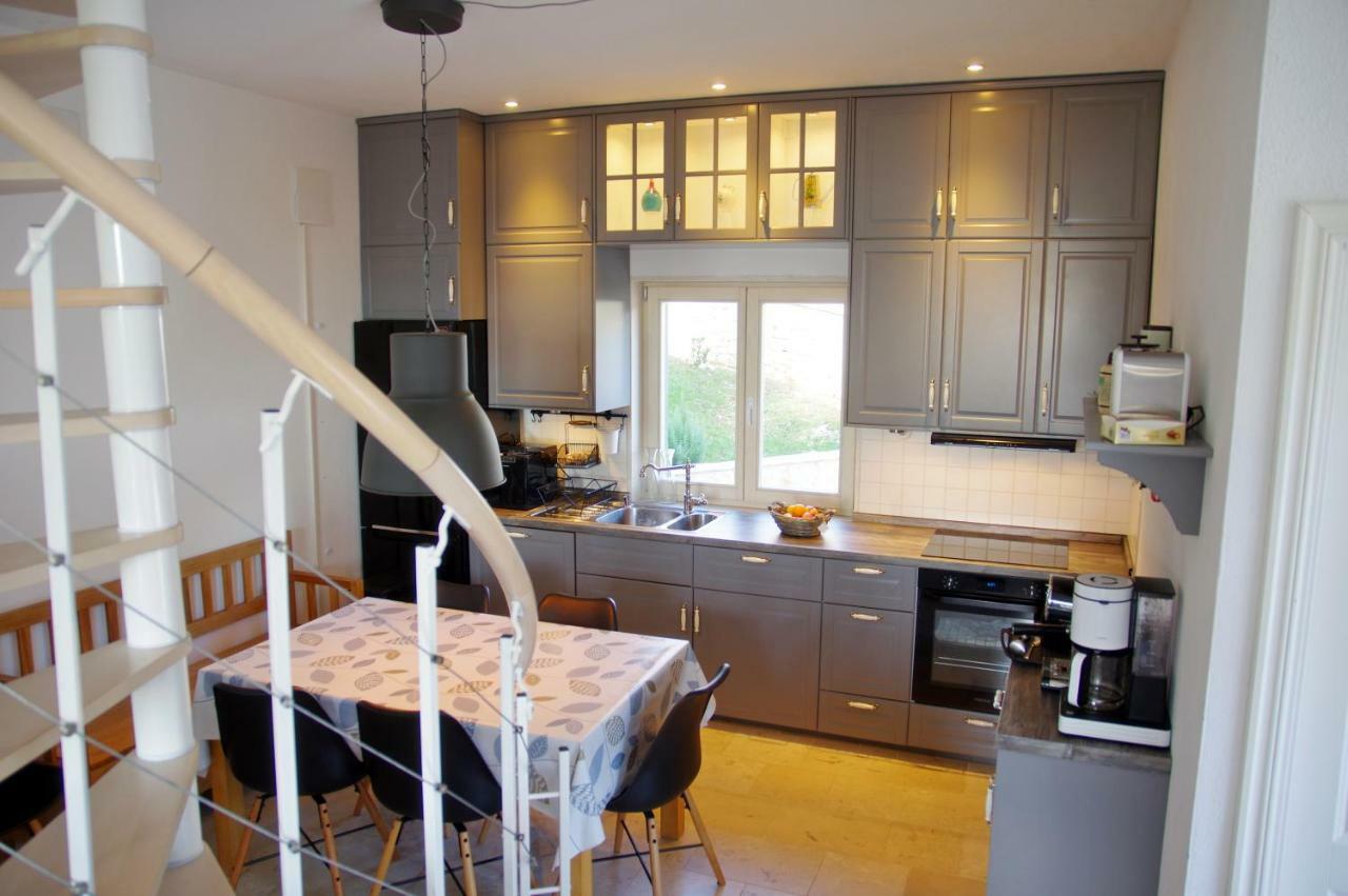Holiday Home Nevista Сумартин Экстерьер фото